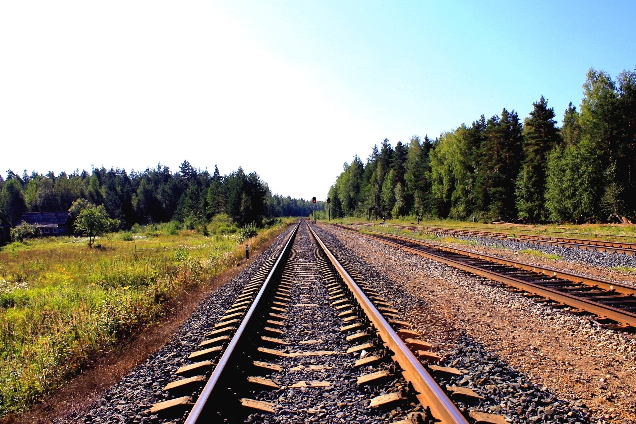 8 Fantastic Train Journeys To Satiate Your Wanderlust - The Signature Box