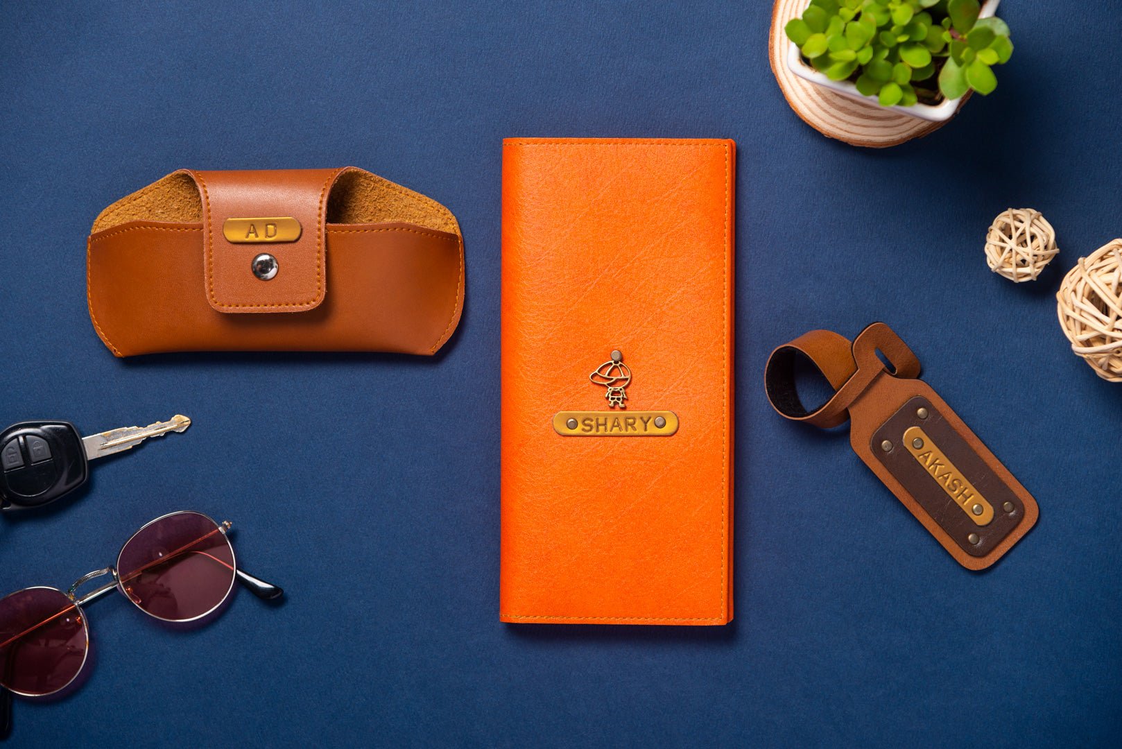 Do Not Pack Your Bags Without These 7 Travel Must-Haves - The Signature Box